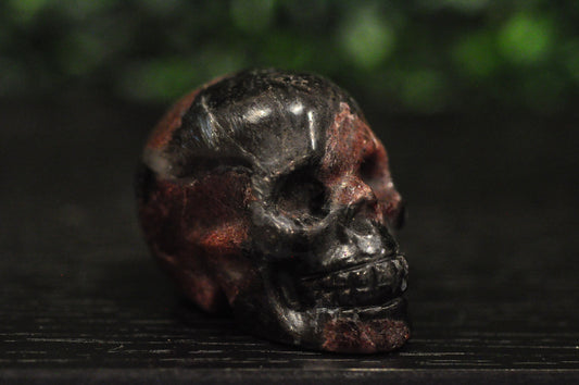 Red Garnet Skull (Small)