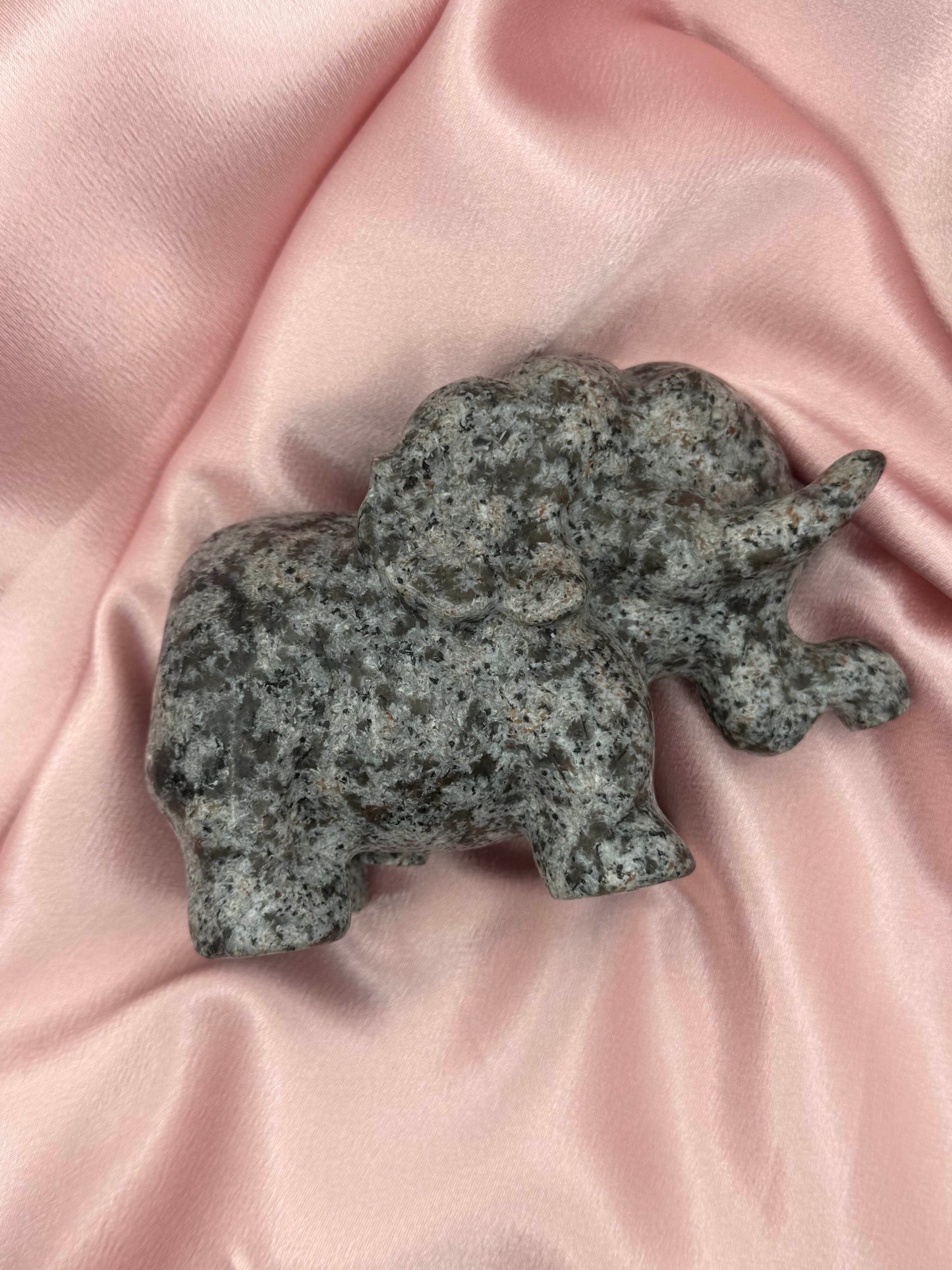 Yooperlite Elephant