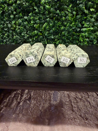 Kiwi Jasper Towers (Small) - You Choose!